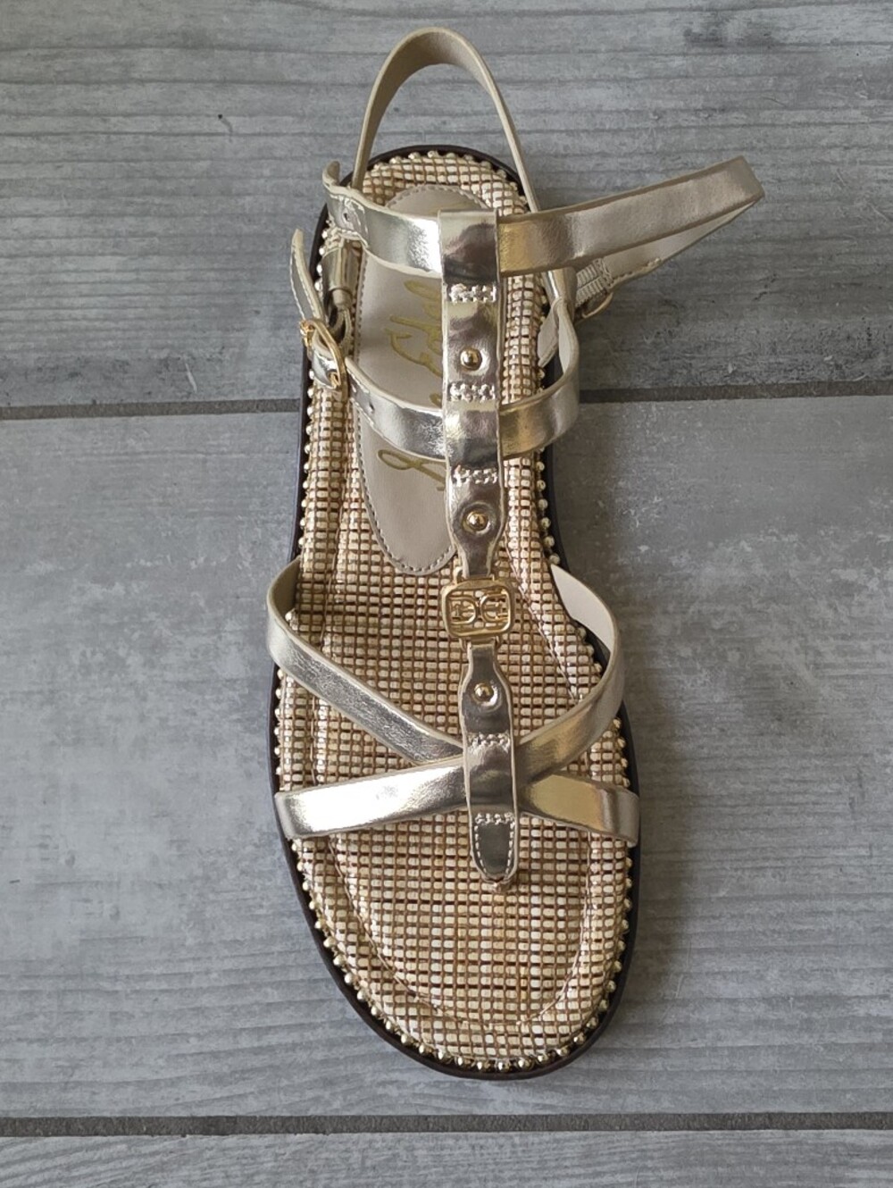 NWT Sam Edelman Teeni Gold Metallic T-Strap Sandals Size 8 | Sold Out | Box Incl